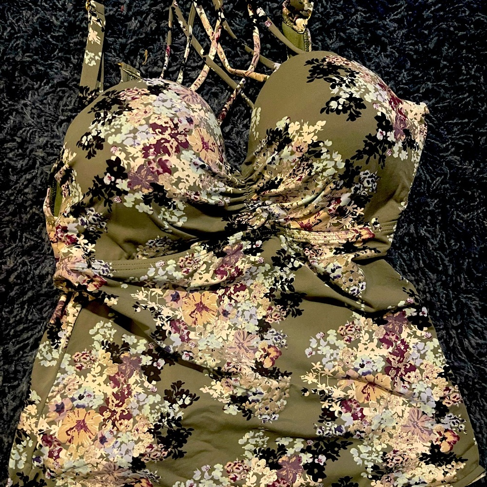 Strappy Tankini